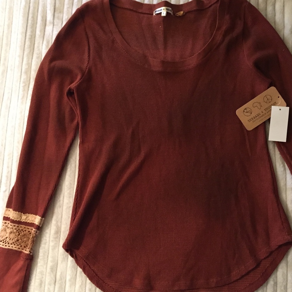 Long sleeve with crochet design waffle shirt
